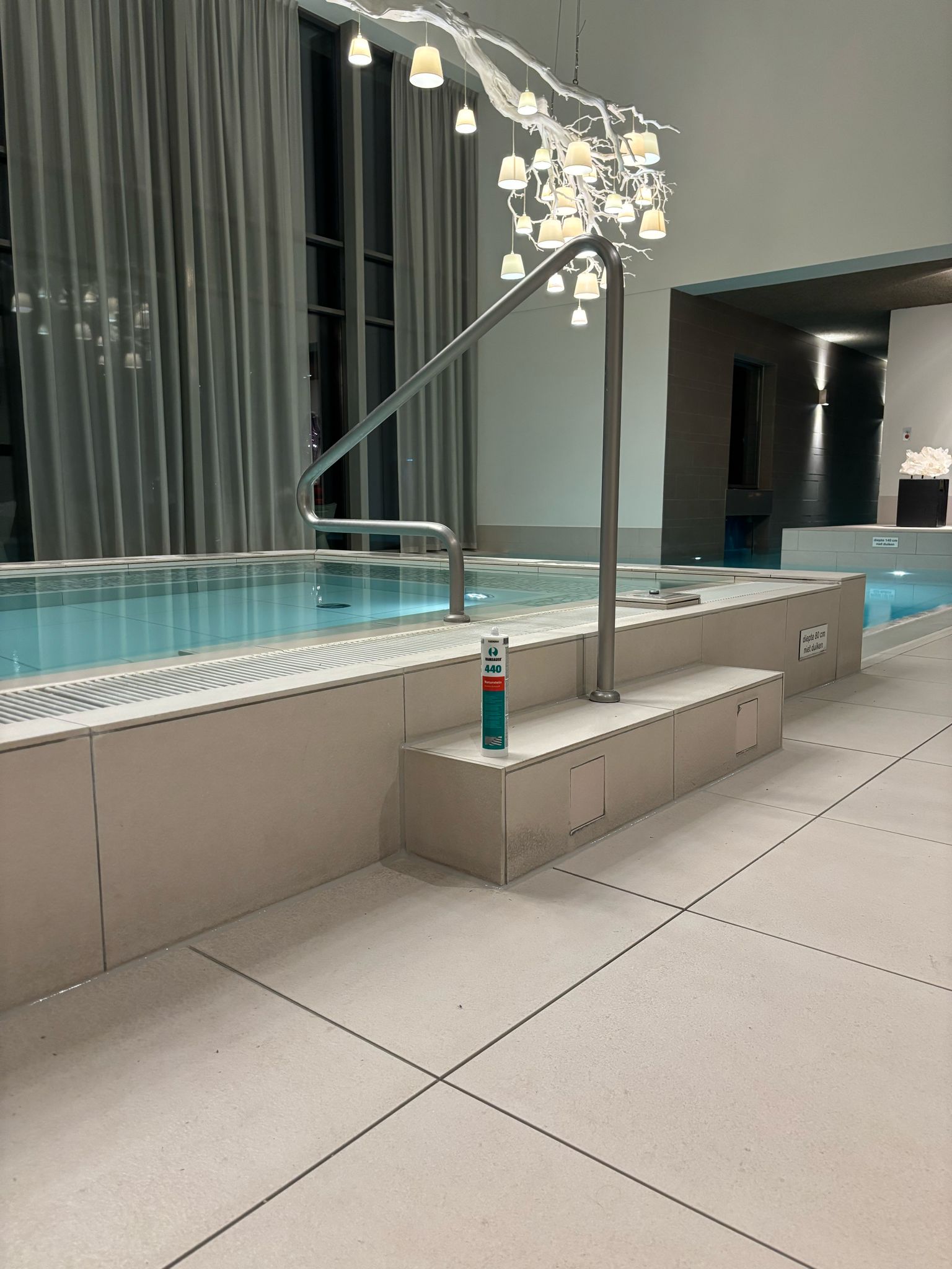 Natuursteenkit kopen van Ramsauer